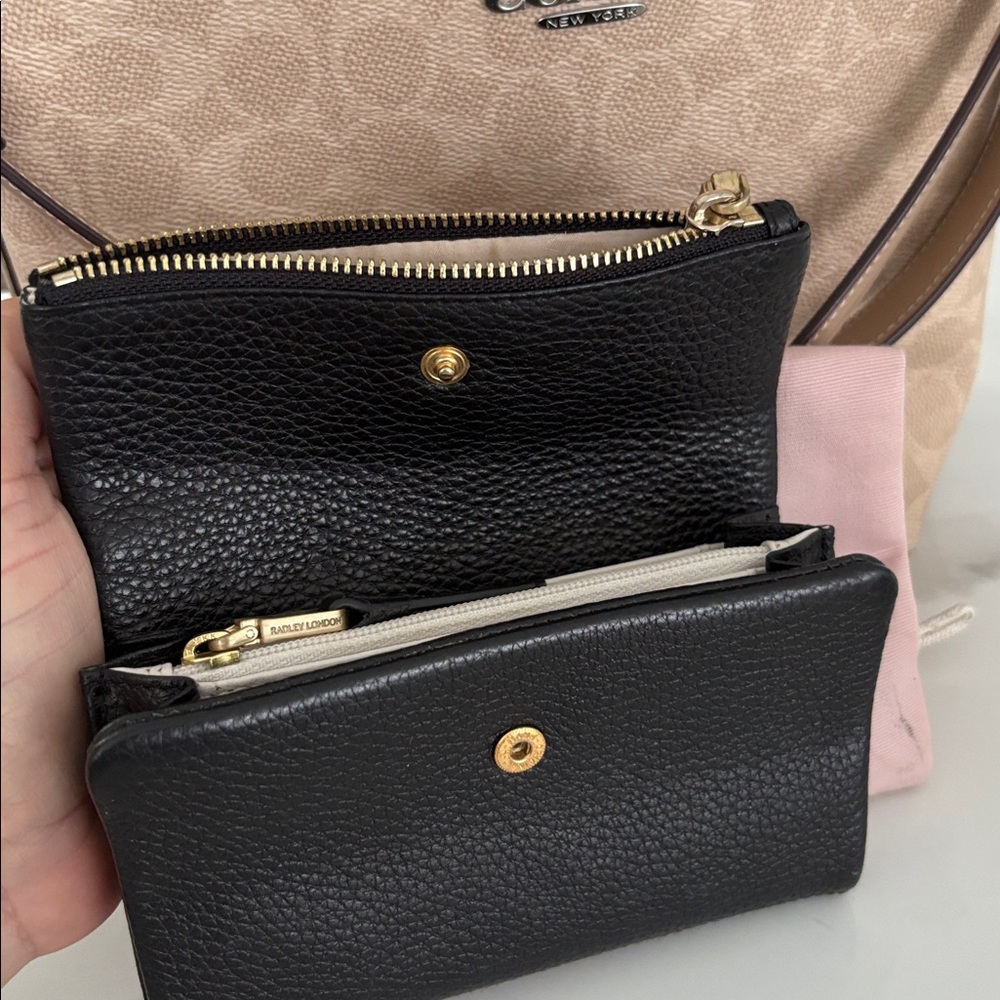 Radley London Black Textured Wallet - Picture 5 of 8